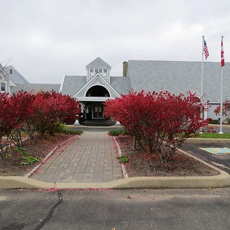 Riverside Resort And Conference Centre French Village 외부 사진