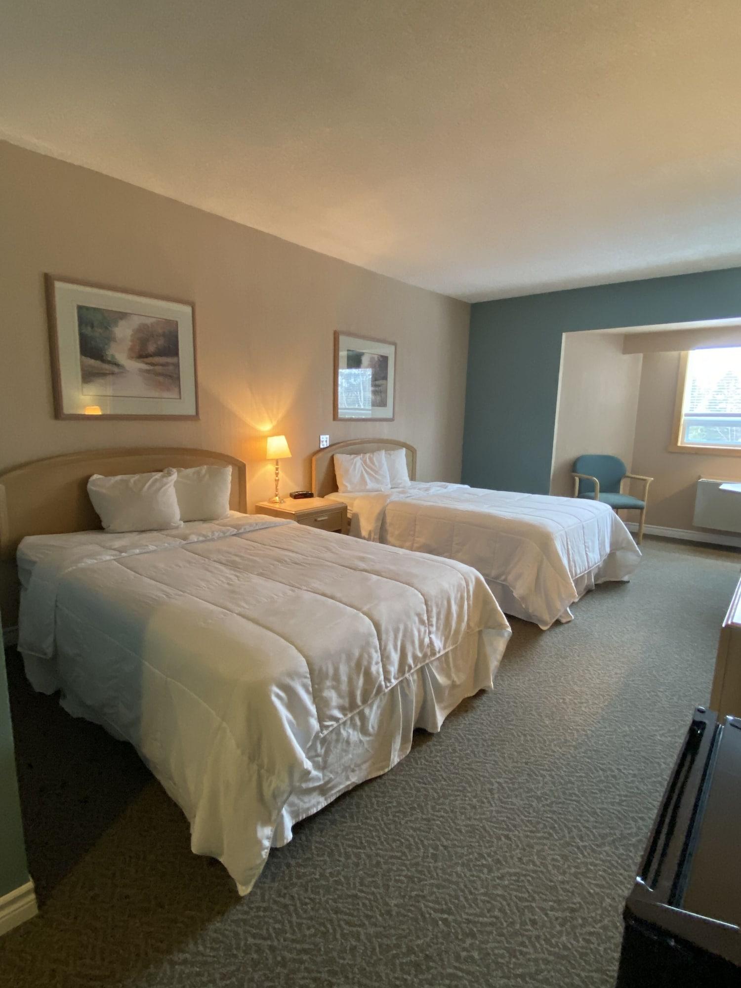 Riverside Resort And Conference Centre French Village 외부 사진