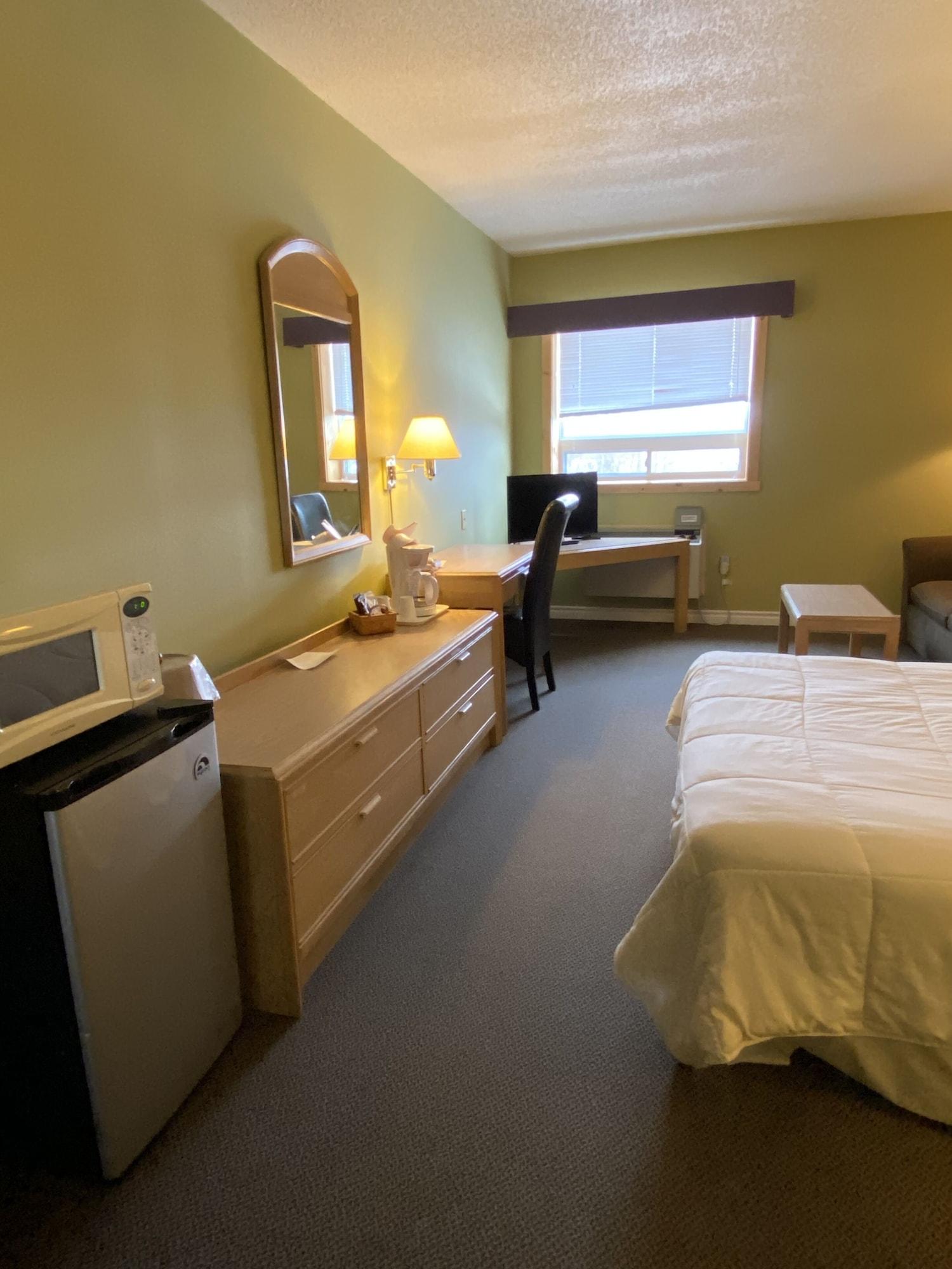 Riverside Resort And Conference Centre French Village 외부 사진
